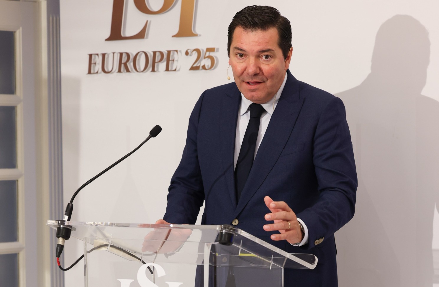 Olivier Taelman presenting Nyxoah at LSI Europe 2025